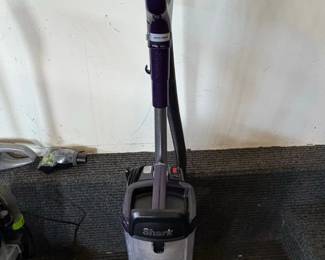 Shark Navigator LiftAway Deluxe Upright Vacuum Cleaner