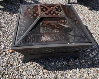 Square Metal Fire Pit with Mesh Screen and Decorative Lattice