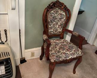 VictorianStyle Arm Chair