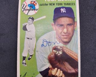 1954 Topps #50 Yogi Berra Card