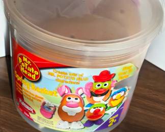 Mr. Potato Head Spring Basket
