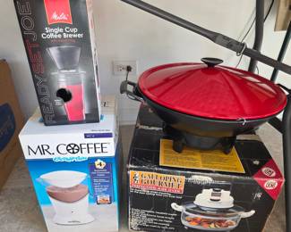 Mr Coffee Cocomotion Machine NIB, Wok,  Gallopping Gourmet Perfection Aire Oven