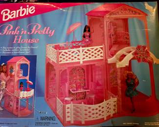 Vintage Mattel Pink 'n Pretty House - NIB