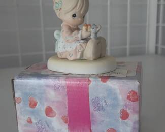 Precious Moments Statues