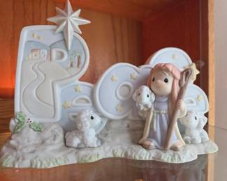 Precious Moments Peace Sign