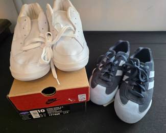 Nike, Skechers Retro