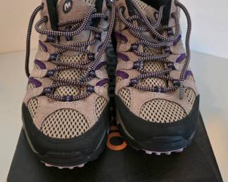 Merrell Size 10 New