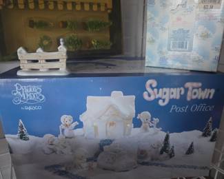 Precious Moments Sugar Town