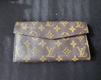 Faux Louis Vuitton Wallet