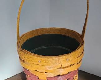 Dresden, OH Outdoor Basket