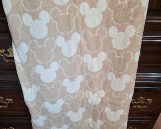 Vintage Disneyland throw from 1990's