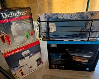 Salton Ice Shaver, Juice Extracter, Panini Maker - all NIB