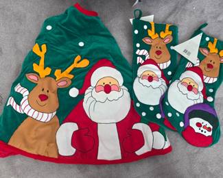 Vintage Tree Skirt & Stockings