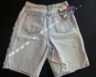 Vintage 1990's Filippo-Totti Jean Shorts complete with a County Seat Price Tag!