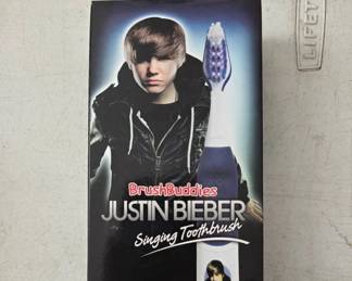 Justin Bieber Singing Toothbrush!