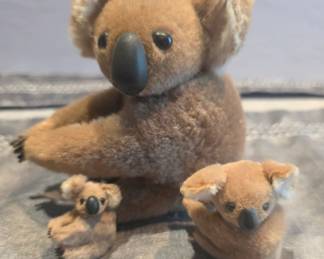 1970's Clip Pencil Hugger Koala Set