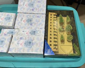 Enesco Precious Moments SugarTown