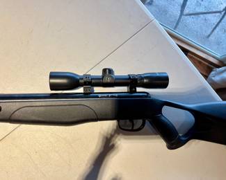 Crossman Nitro -Model 3-CFTNP17 - .177 CAL. (4.5MM) D2045572