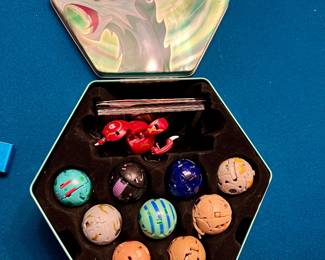 Bakugan Battle Brawlers  collector's tin