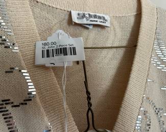 St. John 2 Piece Set