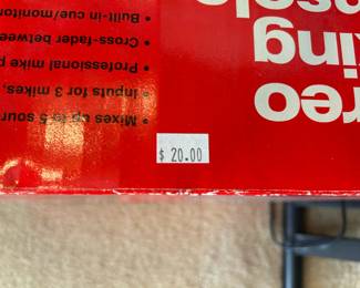 Realistic Stereo Mixing Console