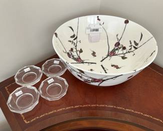 Andrew Wyeth "Apple Branches" Bowl