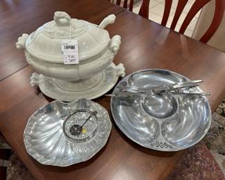 Red Cliff Ironstone Tureen