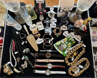 Limoges Castel Eiffel Tower, Lalique Black Fish, Lalique Golden Fish, Lalique Purse Fish