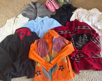 Womens Outerwear  Size XL