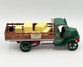 72 NAPAsFirstGear1925MackACStakeTruckDiecastModel