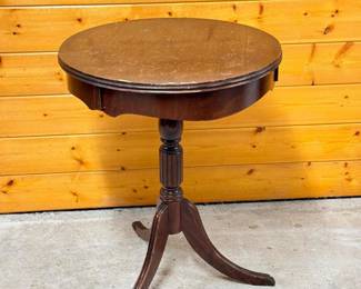 153 VintageWoodenEndTable