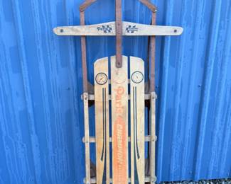 16 VintageParisChampionFastbackSnowSled