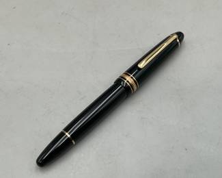 Montblanc Meisterstück 146 w/14k Nib