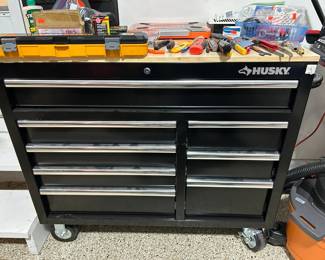 Huskey Work Bench