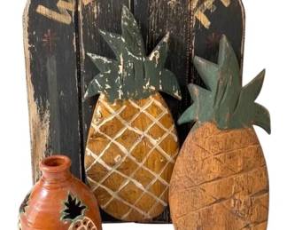 Pineapple Welcome Sign Decor