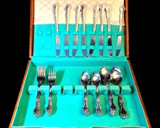 Rebacraft Stainless Steel Flatware Set w Box
