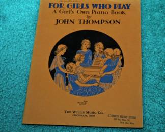 VINTAGE GIRLS PIANO BOOK 