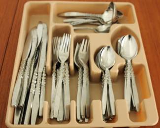 Lyon International ALHAMBRA Stainless Flatware Set