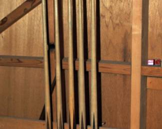 COIN OPERATED POOL TABLE IN BASEMENT [YOU MOVE]