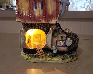 Japan, ceramic shoe light