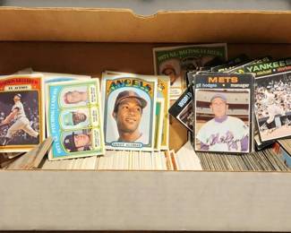 BOX OF 70S CARDS
