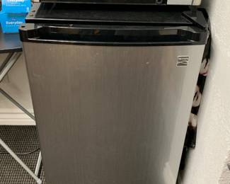 Microwave  $25.00 , Kenmorerefrigerator $50.00