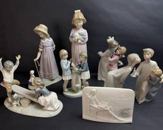 Lladro Porcelain Figurines Collection w Collector Society Plaque, Spain