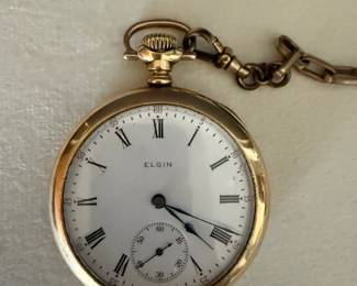 Antique Elgin Gold Filled Pocket Watch w Roman Numerals Chain