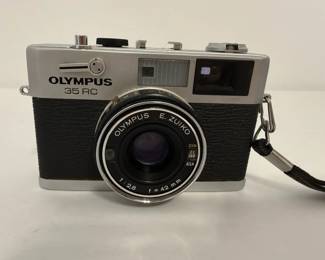 Olympus 35 RC Rangefinder Film Camera with Liberty 194B Flash Manuals
