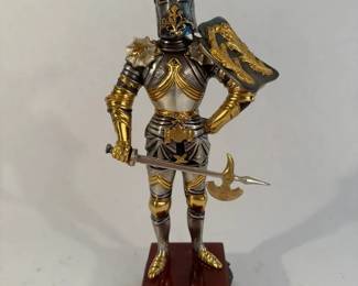 Limited Edition Medieval Knight Statue w Removable Helmet Halberd 34 250 USA