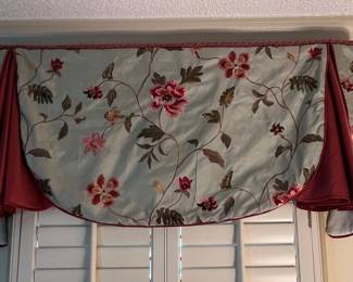 Floral Embroidered Waterfall Valance with Burgundy Trim