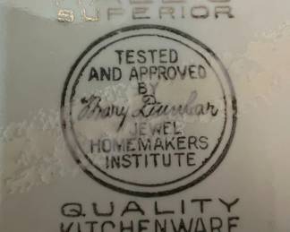 Halls Superior Quality Kitchenware Autumn Leaf Mixing Bowl and Teapot third image