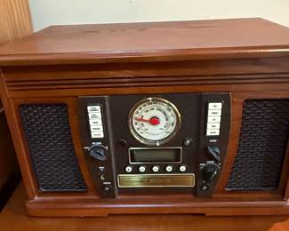 Innovative Technology ITVS 750 Wooden Music Centre with Recordable CD Player