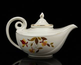 Vintage Hall's Aladdin Teapot in the "Autumn Leaf" Pattern
